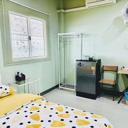 นกฮูกเฮ้าส์ บ้านพักริมโขง Nong Khai Exterior photo
